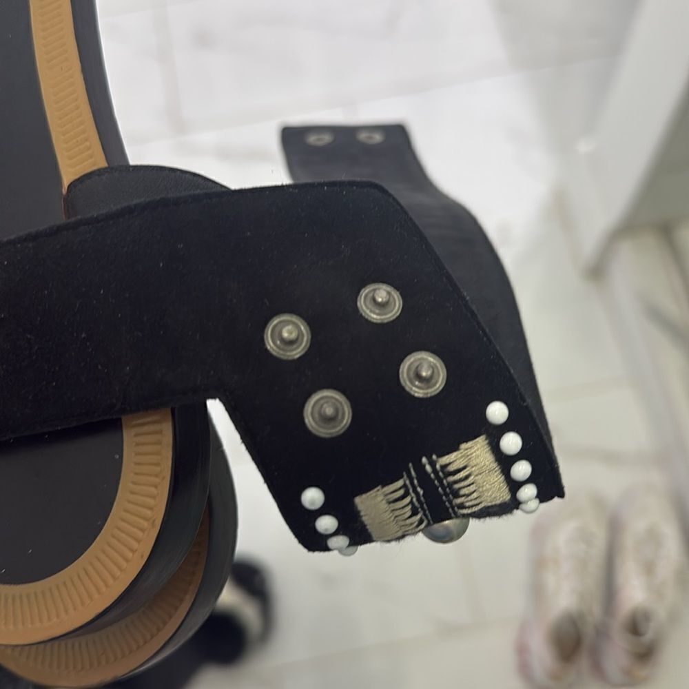 Isabel Marant Leather Sandał - Excellent Condition LIKE NEW Size 7.5 Stud Sandal - Picture 7 of 7
